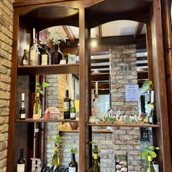 la Madeleine - Entrance display