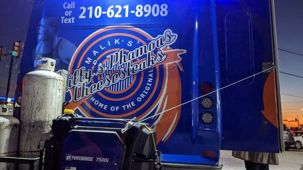 Malik's Philly's Phamous Cheesesteaks by null