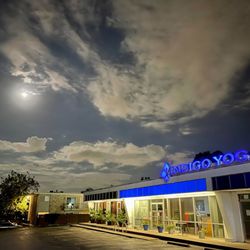Indigo Yoga - Full moon at the studio