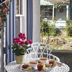 Cliff Cottage Inn - Breakfast delivered to Robt. Louis Stevenson's private front porch. Scrumptious!