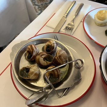 Bouillon République - escargot - French Near Me - Paris
