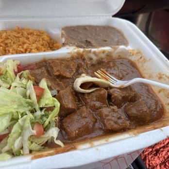 Fajita Express Mexican Grill - Carne guisada, salad, refried beans and Spanish rice - Mexican Near Me - San Antonio, Texas Fajita Express Mexican Grill - Carne guisada, salad, refried beans and Spanish rice - Mexican Near Me - San Antonio, Texas