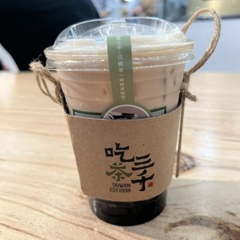 Chicha San Chen - Cassia Black Tea with Cream Cold - Tea Rooms Near Me - Boston, Massachusetts