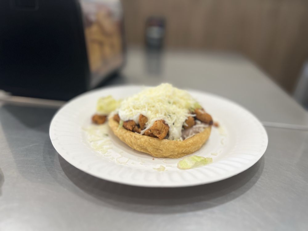 Aztlan Tacos & Grill