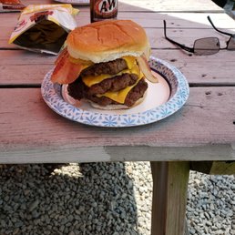 Triple bacon burger, triple burger with bacon to be exsct Triple bacon burger, triple burger with bacon to be exsct