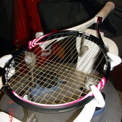 Les' Tennis Service