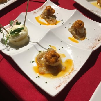 VIVO Tapas KITCHEN LOUNGE - Scallops - Spanish Near Me - Newark, New Jersey VIVO Tapas KITCHEN LOUNGE - Scallops - Spanish Near Me - Newark, New Jersey