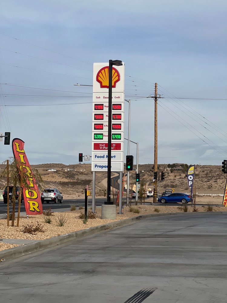 DEEP CREEK COUNTRY MARKET Updated October 2024 8976 Deep Creek Rd