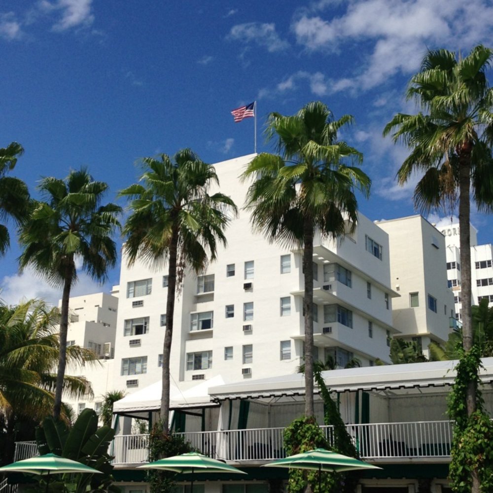 Kimpton Surfcomber Hotel - Hotels Near Me - Miami Beach, Florida