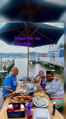 Skipper's Pier Restaurant & Dock Bar by null