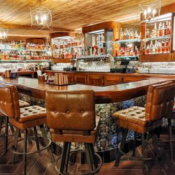 Havisham Bourbon Bar - Historic bar from Chicago prohibition establishment shipped down to Alto Pass