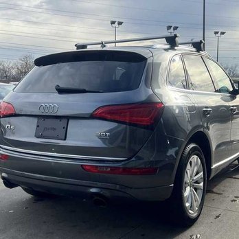Carmel Motors - Car Dealers Near Me - Indianapolis, Indiana