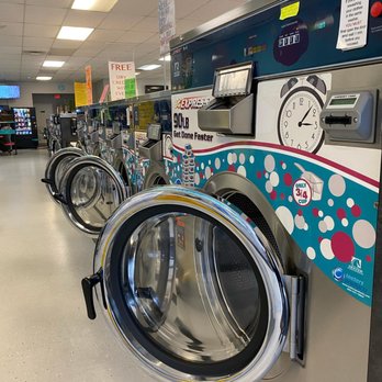 Speed Cycle Express Laundromat - Laundromat Near Me - Mayfield Heights, Ohio