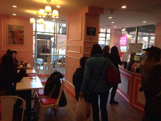 ViVi Bubble Tea by null