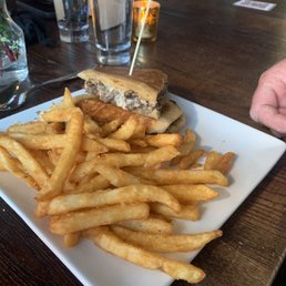 Steak sandwich
