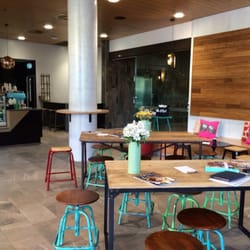 Cafe Dose - Indoor seating