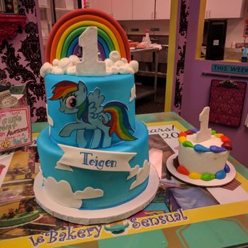 lé Bakery Sensual - The amazing cake and smash cake - Bakeries Near Me - Denver, Colorado lé Bakery Sensual - The amazing cake and smash cake - Bakeries Near Me - Denver, Colorado