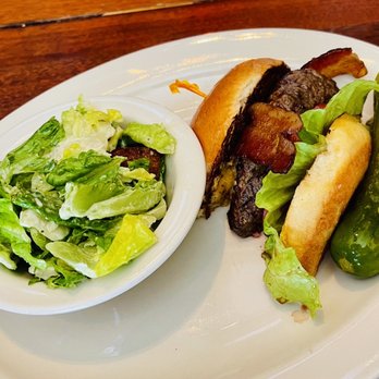 Old Ebbitt Grill - Bacon Pimento Cheeseburger* - Bars Near Me - Washington, DC, District of Columbia Old Ebbitt Grill - Bacon Pimento Cheeseburger* - Bars Near Me - Washington, DC, District of Columbia