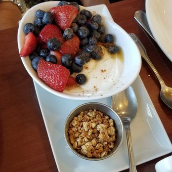 Egg Haven Pancakes & Cafe - Greek yogurt parfait - Sandwiches Near Me - DeKalb, Illinois