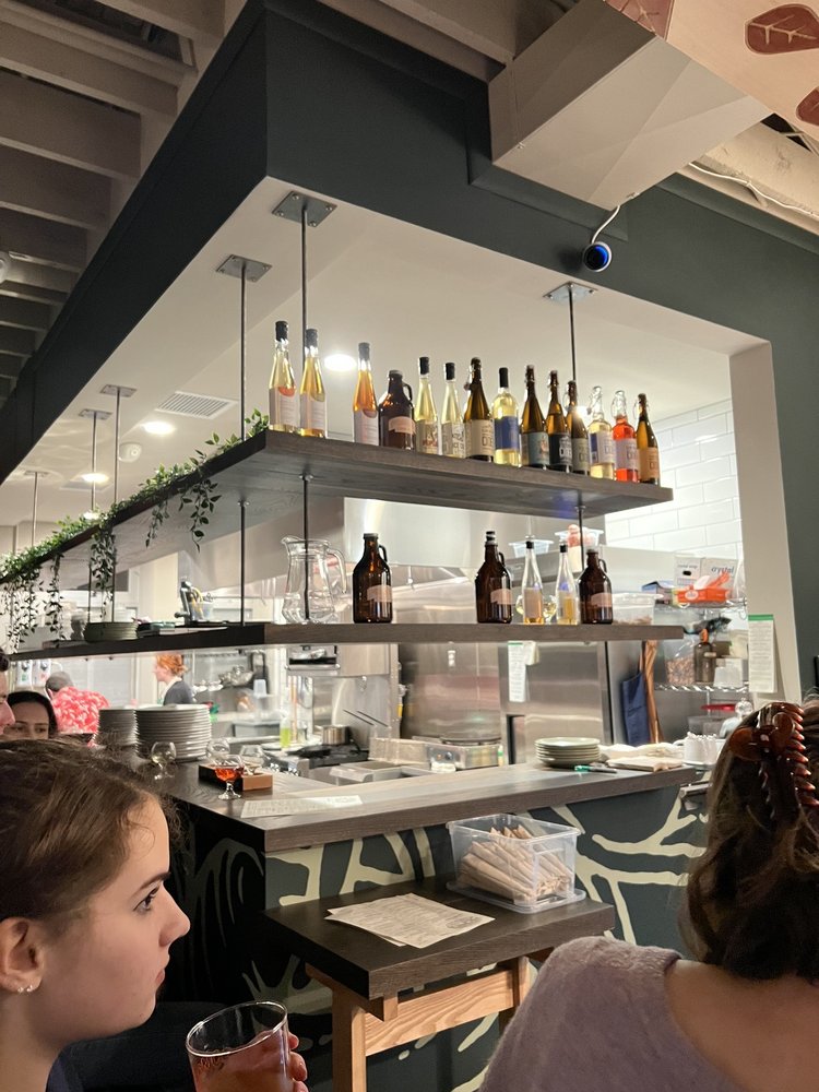 POMONA CIDER 15 Photos 2163 N Farwell Ave, Milwaukee, Wisconsin