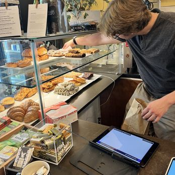 Gryphon Cafe - Coffee & Tea Near Me - Wayne, Pennsylvania