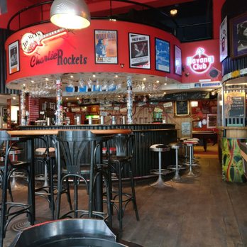 Charlie Rockets, Carlito's - Bar during the daytime - Italian Near Me - Bruges, VWV Charlie Rockets, Carlito's - Bar during the daytime - Italian Near Me - Bruges, VWV