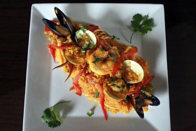 The Chimney House - Grill & Cafe