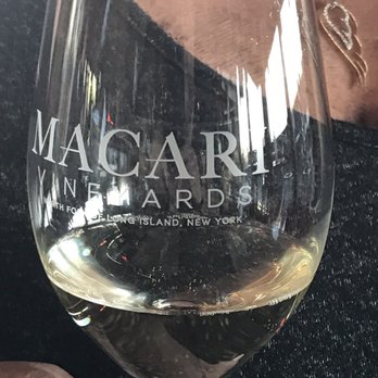 Macari Vineyards - Wine tasting - Wineries Near Me - Mattituck, New York Macari Vineyards - Wine tasting - Wineries Near Me - Mattituck, New York