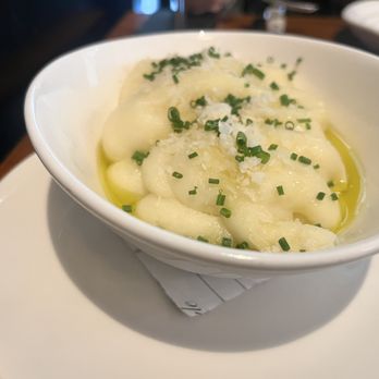 Il Lusso - Mashed potatoes - Steakhouses Near Me - Tallahassee, Florida Il Lusso - Mashed potatoes - Steakhouses Near Me - Tallahassee, Florida