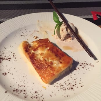 Diamó - Torrija con helado de leche merengada - Spanish Near Me - Castejon De Sos, HU Diamó - Torrija con helado de leche merengada - Spanish Near Me - Castejon De Sos, HU