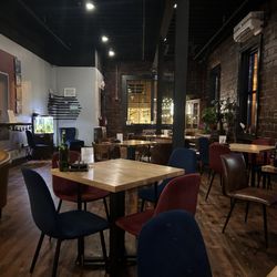 Inspire Wine Bar - Restaurant