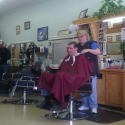 Ray's Barber Shop