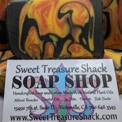 Sweet Treasure Shack - Lava lamp soap