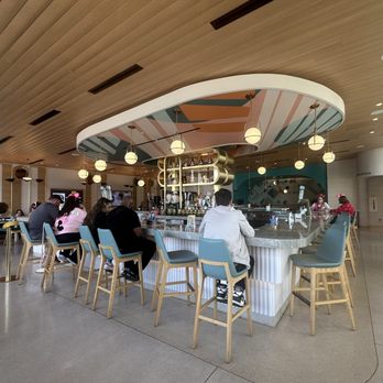 Vista - Bar - Cocktail Bars Near Me - Anaheim, California