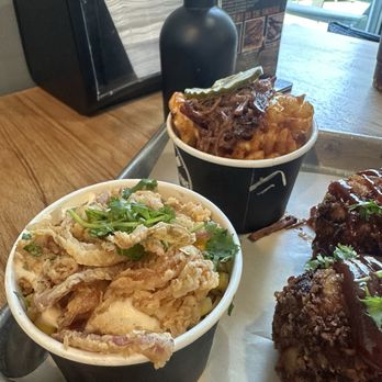 Smoke & Fire Social Eatery - Street Corn and waffle fries - Comfort Food Near Me - Paramount, California