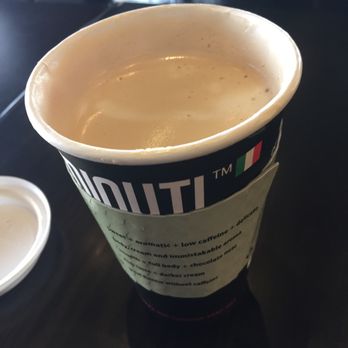 Minuti Coffee - Vanilla Latte - Coffee & Tea Near Me - Houston, Texas