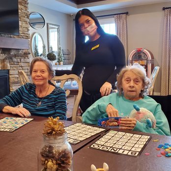 Beehive Homes - Springboro - Nursing staff 24hours - Assisted Living Facilities Near Me - Springboro, Ohio