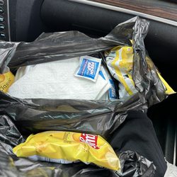 Duke’s Blues N Bbq - What's in the bag!
