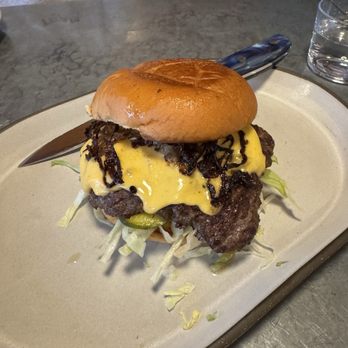 Sunny Hill - Sunny Smash Burger w/cheese - Pizza Near Me - Seattle, Washington