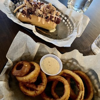 Solace Outpost - Sports Bars Near Me - Washington, DC, District of Columbia