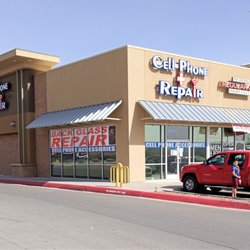 Premier Wireless - Hueco Plaza - Montana location Store front.