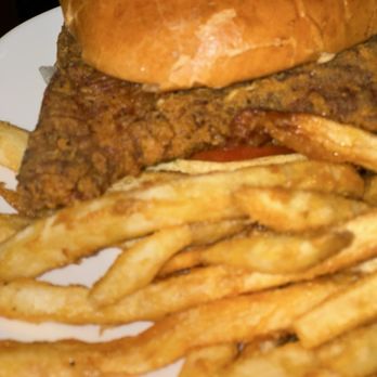 Boss Queens Soul Cafe - Pretty Girl Pork Chop Sandwich - Soul Food Near Me - Norfolk, Virginia