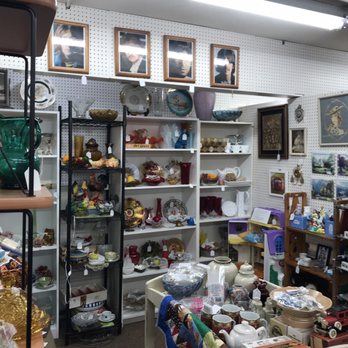 Village Antiques - Antiques Near Me - Nampa, Idaho Village Antiques - Antiques Near Me - Nampa, Idaho
