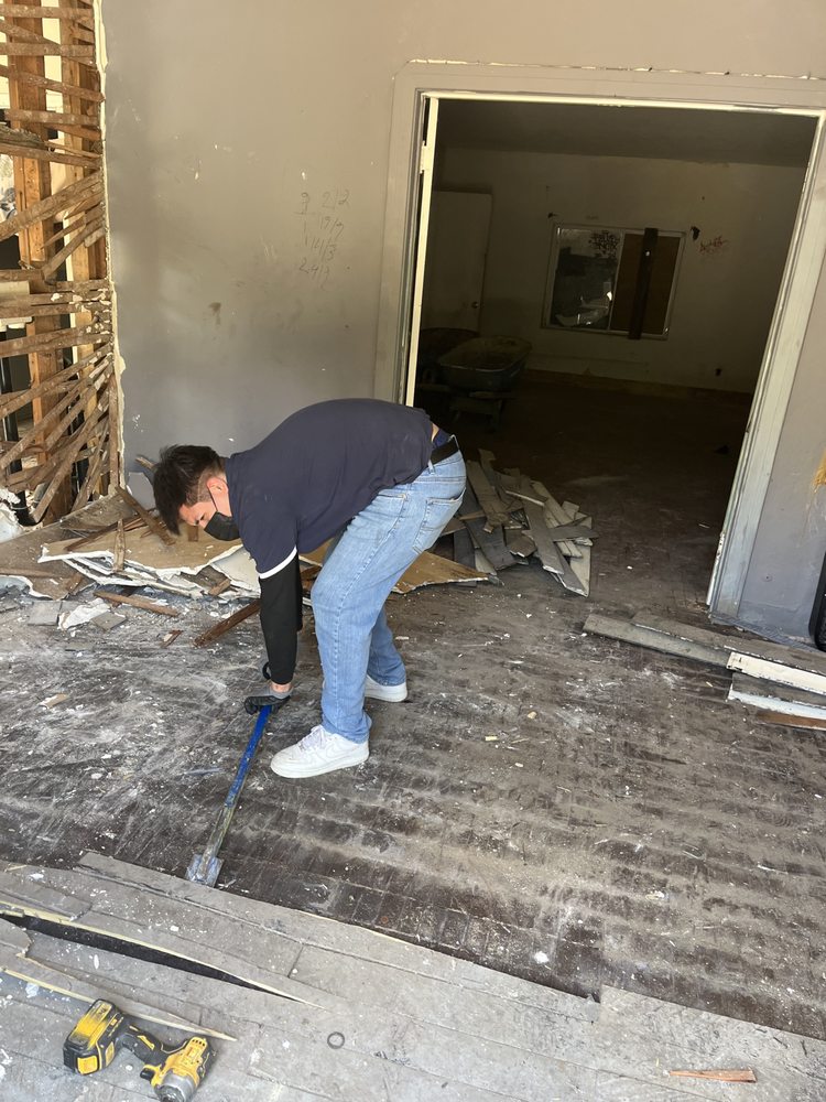 Slide of RMZ Contractor