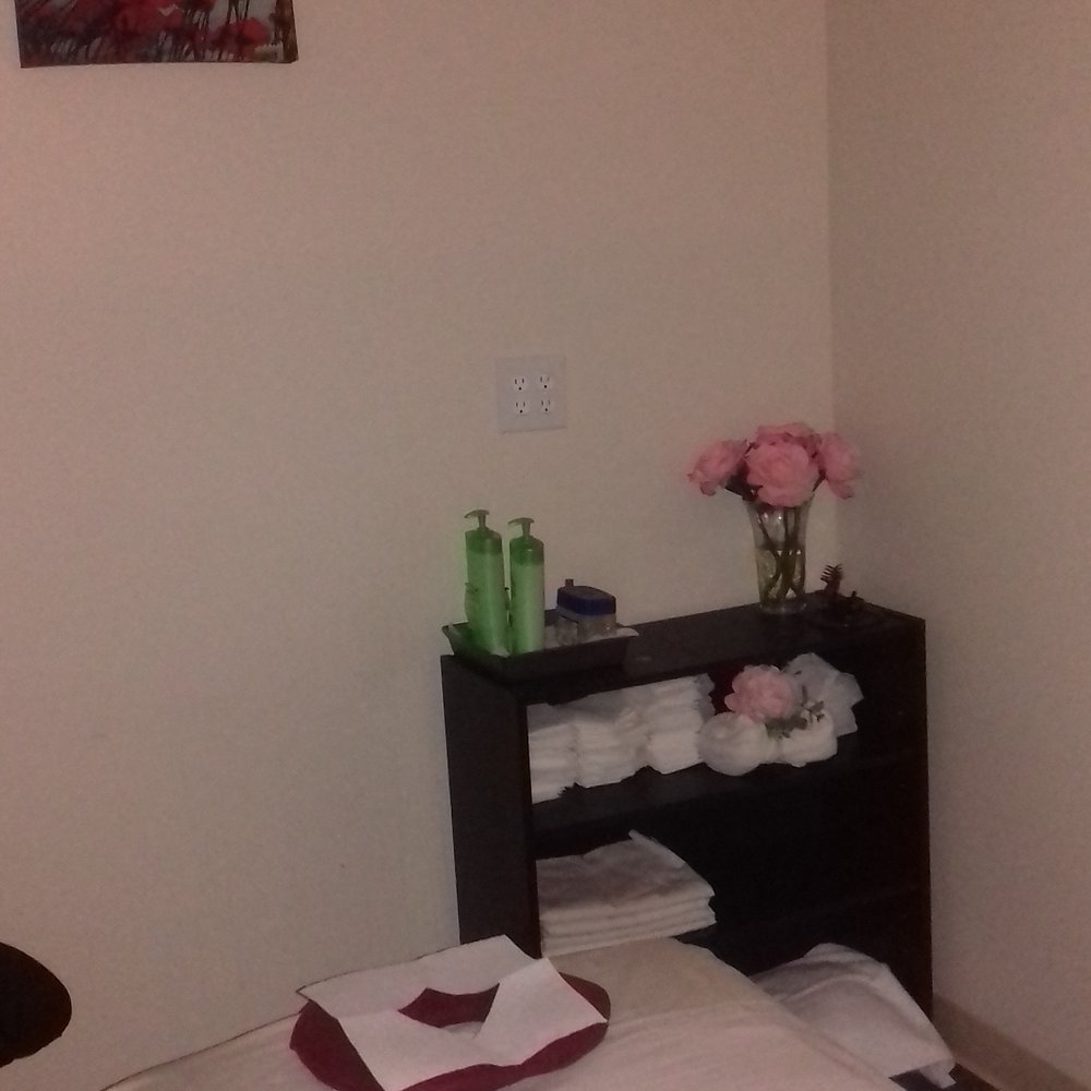 Freedom Foot Spa - Room - Massage Near Me - Nottingham, Maryland Freedom Foot Spa - Room - Massage Near Me - Nottingham, Maryland