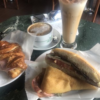 Caffe Paradiso - Desserts Near Me - Boston, Massachusetts