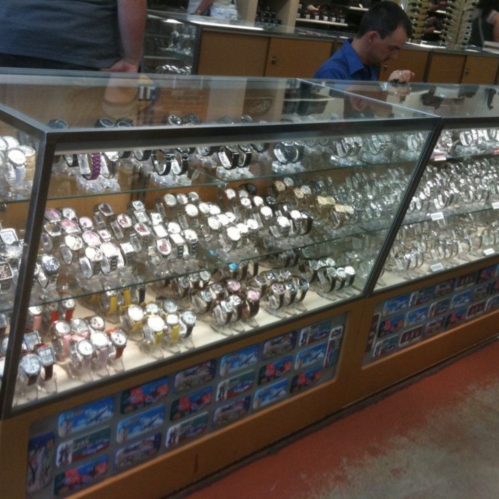 Fossil Outlet Store - What time is it? - Accessories Near Me - Branson, Missouri Fossil Outlet Store - What time is it? - Accessories Near Me - Branson, Missouri