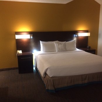Residence Inn Pasadena Arcadia - Downstairs bedroom - Hotels Near Me - Arcadia, California Residence Inn Pasadena Arcadia - Downstairs bedroom - Hotels Near Me - Arcadia, California