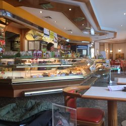 Cafe Christin - Riederich Karl - Eine wunderbar gemütliche Kondi mit tollen Mehlspeisen und netter Bedienung.