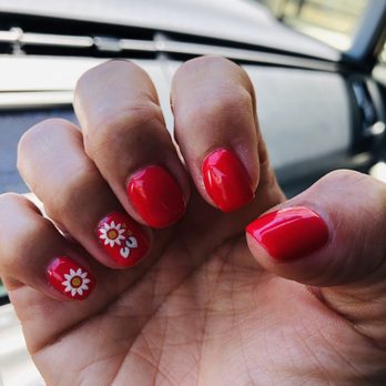 Elle Bella Spa - Gel with flowers!! - Day Spas Near Me - La Crescenta, California Elle Bella Spa - Gel with flowers!! - Day Spas Near Me - La Crescenta, California